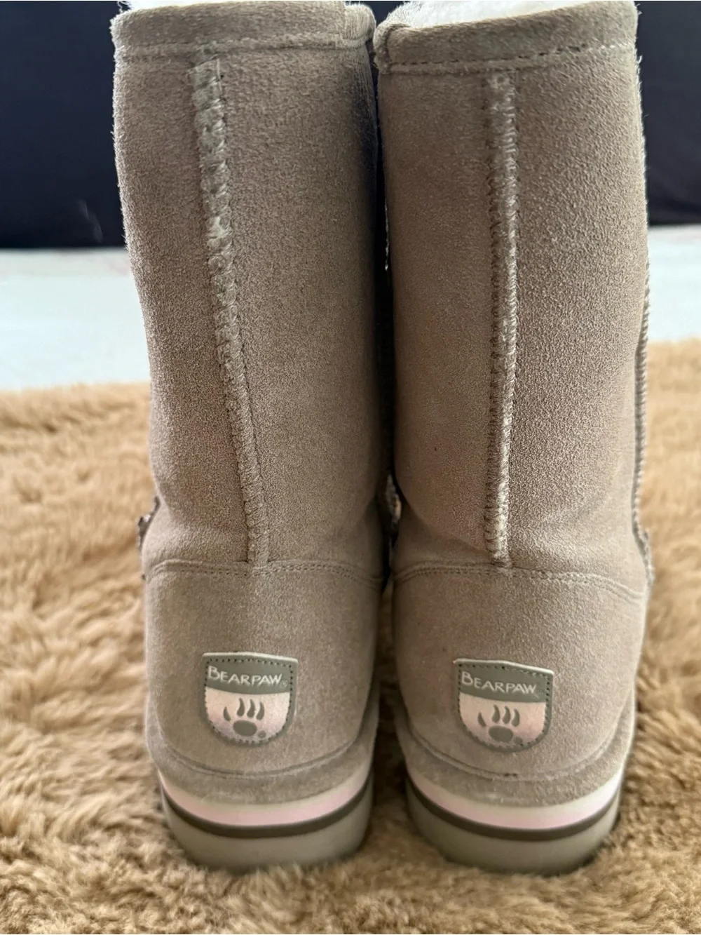 BearPaw like new